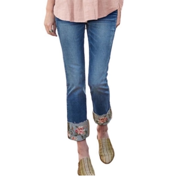 DRIFTWOOD Denim - ❤️💜💙💛 Driftwood Blue Colette Embroidered Floral Cropped Jean Size 31